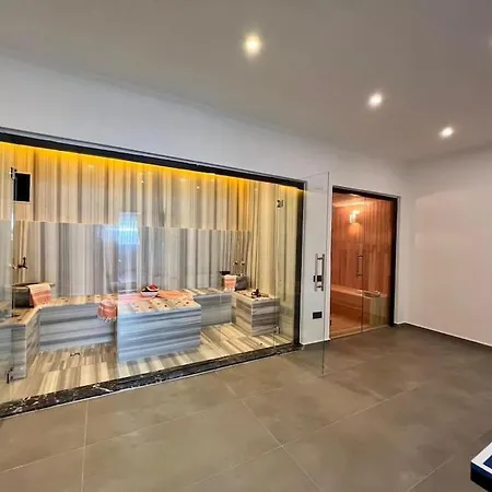 Villa Medellin *