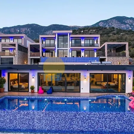 Villa Medellin *
