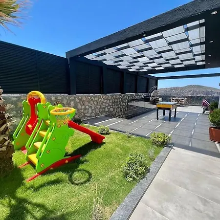 Medellin Villa *